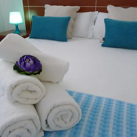 Mediterranea Beach Matutes Noguera 플라야 덴 보사